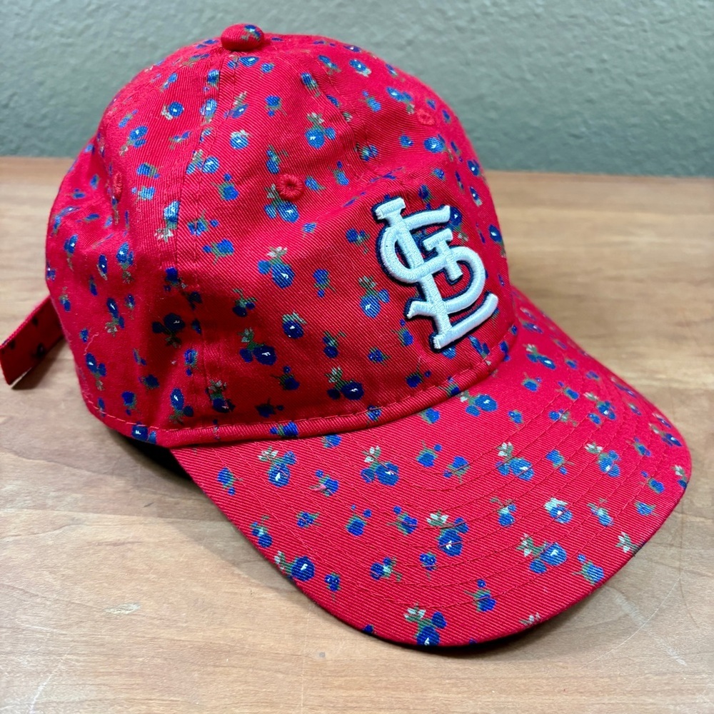 St. Louis Cardinals Tonal Red Floral 9TWENTY Adjustable Youth size Hat